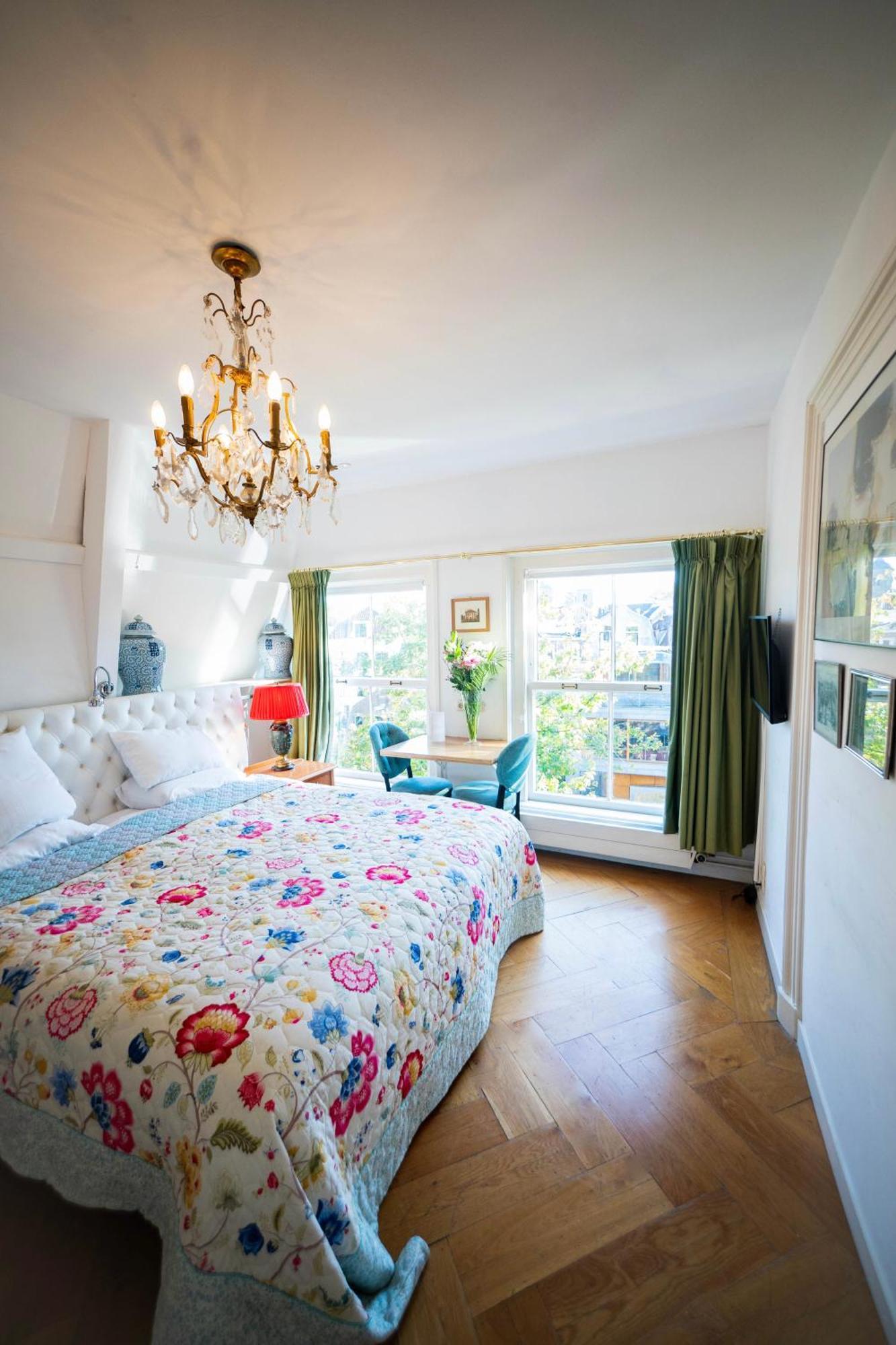 Boutique Hotel Museumkwartier Утрехт Екстериор снимка