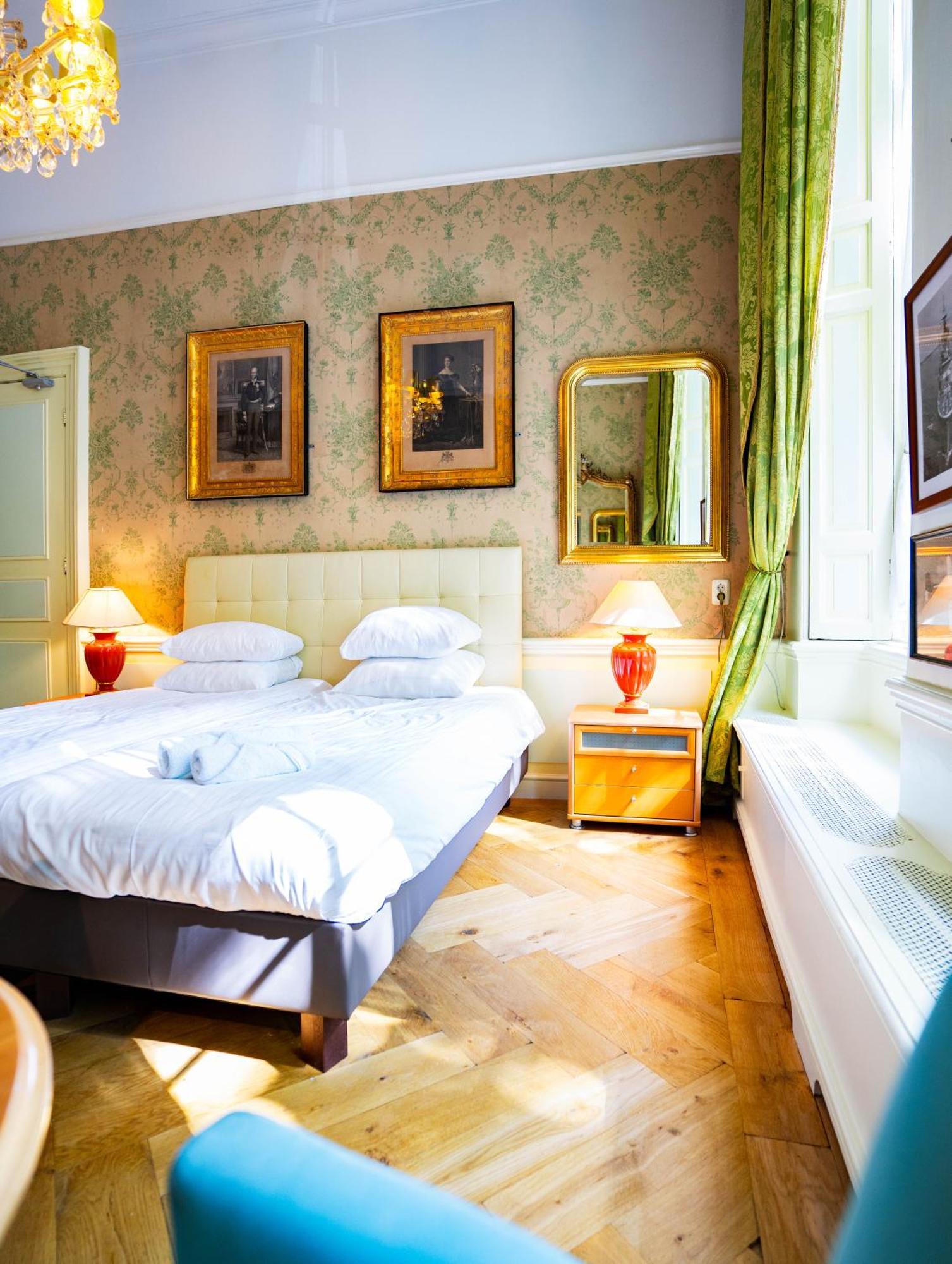 Boutique Hotel Museumkwartier Утрехт Екстериор снимка